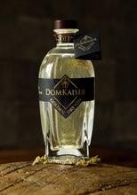 Lade das Bild in den Galerie-Viewer, Domkaiser Golden Dry Gin - limitierte Auflage